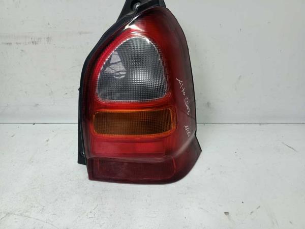 FEU ARRIERE DROIT SUZUKI ALTO 2002-2009 - Vue 1